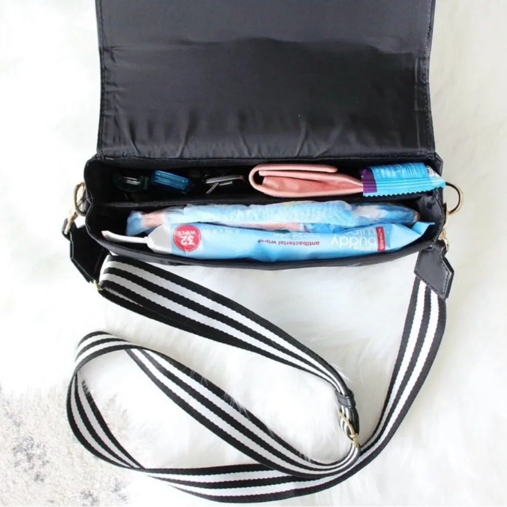 Tote Savvy ‘The Change Kit’ Diaper/Wipes Crossbody Bag NWT